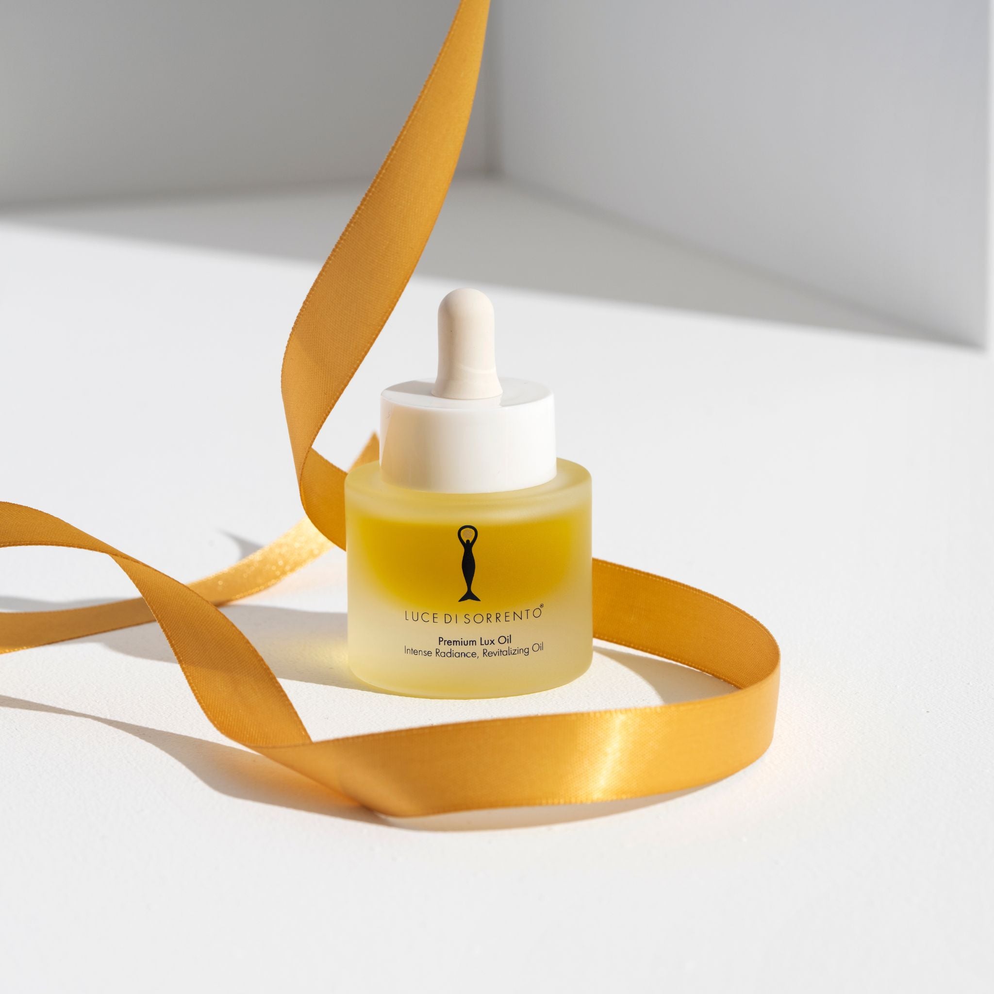 Premium lux face oil cosmetics