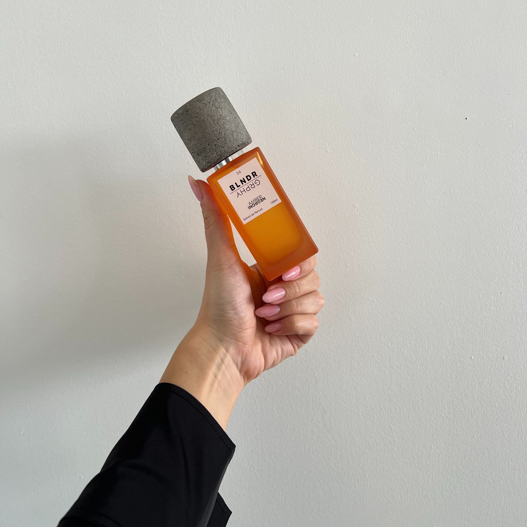 Amber Negroni BLNDRGRPHY Perfume