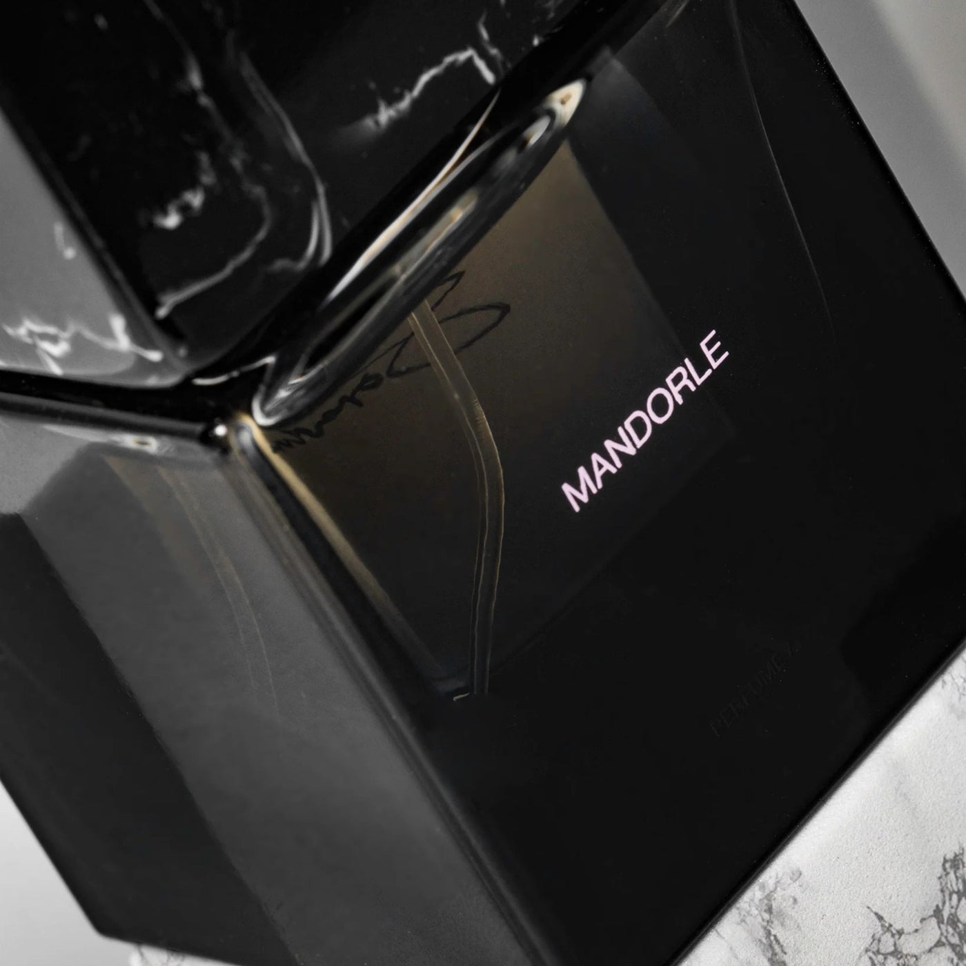 Perfume Sora Dora Mandorle